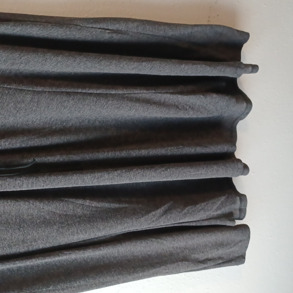 NWT Umgee Gray/Black Top Size S - Picture 6 of 7